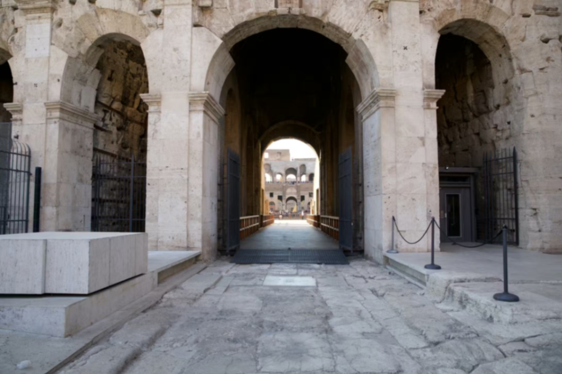 Colosseum arches seen from the Arch of Constantine side