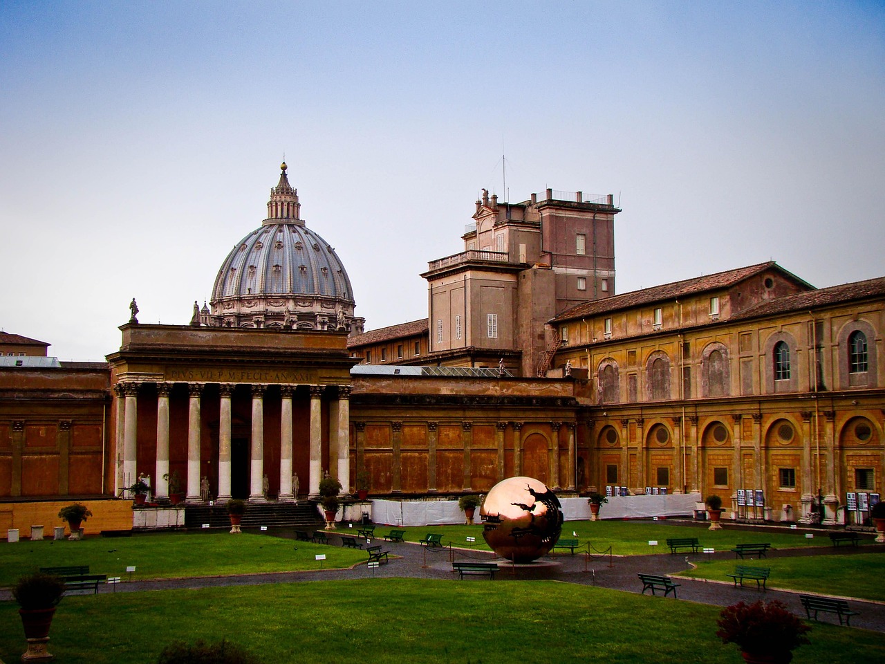 Vatican Museums & Sistine Chapel in Rome