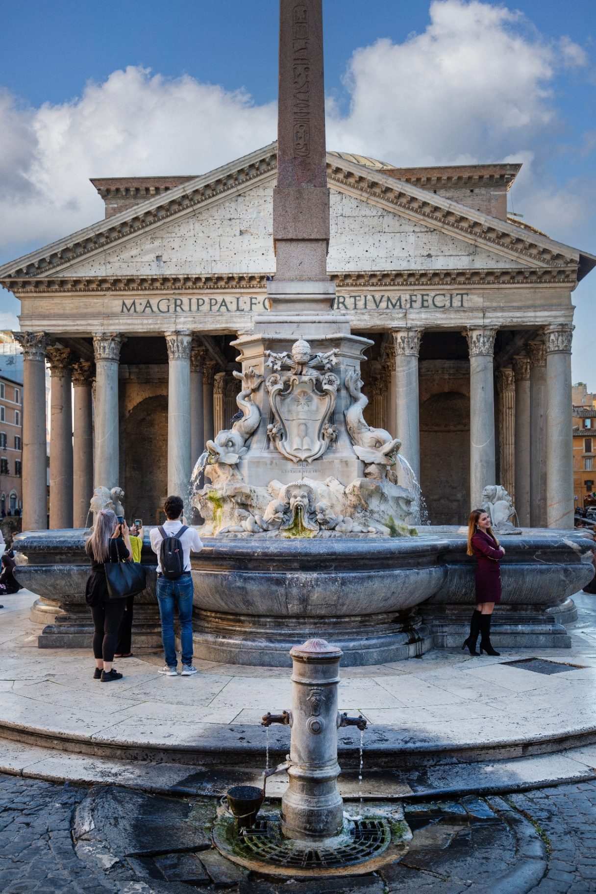 Fontana del Pantheon with the Macuteo obelisk in front of the Pantheon's portico in Piazza della Rotonda